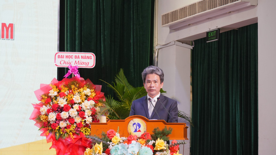 PGS.TS Võ Văn Minh, Hiệu trưởng Trường ĐH Sư phạm (ĐH Đà Nẵng).