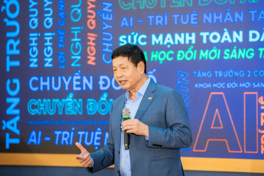 Ông Trương Gia Bình, Chủ tịch HĐQT Tập đoàn FPT khẳng định Nhân lực là nòng cốt cho sự phát triển quốc gia trong kỷ nguyên vươn mình. image001.jpg