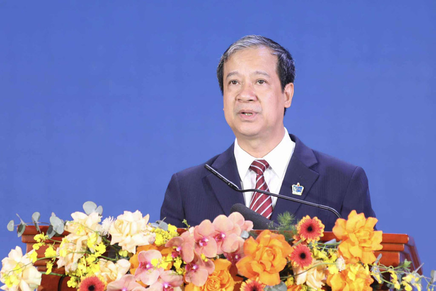 Ministrul Nguyen Kim Son: Niciodată până acum sectorul Educației și Formării Profesionale nu a avut o astfel de poziție, nu i s-a încredințat o astfel de misiune și nu a fost îngrijit așa cum este astăzi. Foto: Le Cuong. bt2.jpg