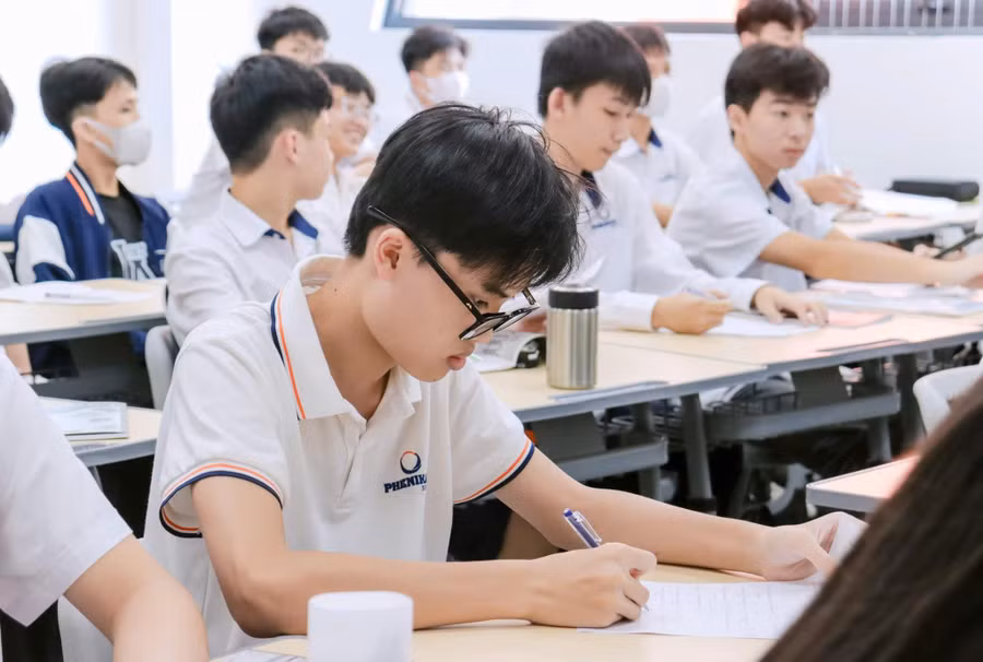 Học sinh Trường THCS-THPT Phenikaa.
