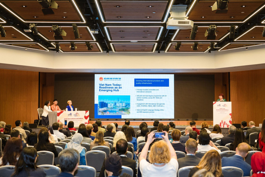 Từ 23/2/2026 đến 27/2/2026, Đoàn đại biểu giáo dục Việt Nam do Bộ GD&ĐT chủ trì đã tham gia APAIE 2026. 