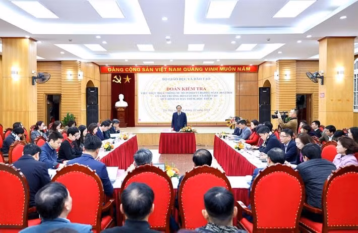 Đoàn kiểm tra của Bộ GD&ĐT làm việc với Sở GD&ĐT Hà Nội về triển khai thực hiện Thông tư 29. 