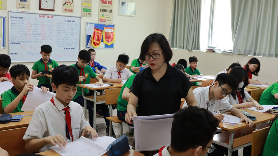 Giờ học tại Trường THCS Nam Từ Liêm (Hà Nội).