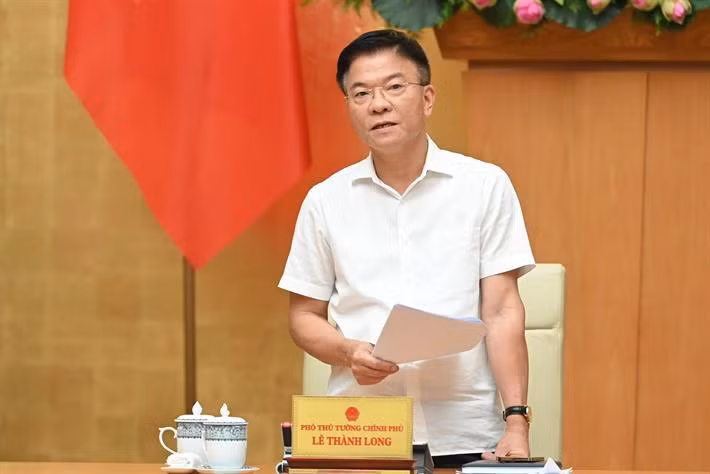 PTT Le Thanh Long.jpg