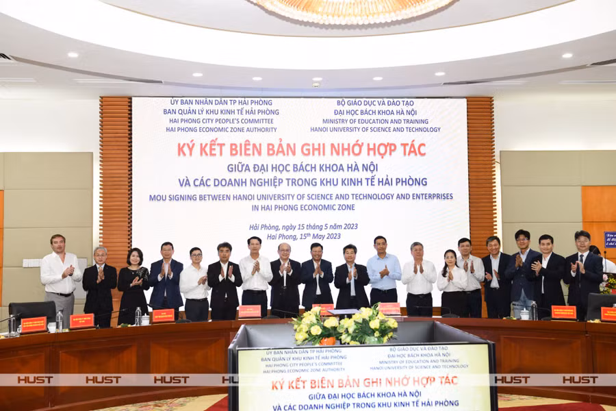 Đại học Bách khoa Hà Nội ký kết hợp tác với doanh nghiệp trong khu công nghiệp, khu kinh tế Hải Phòng.