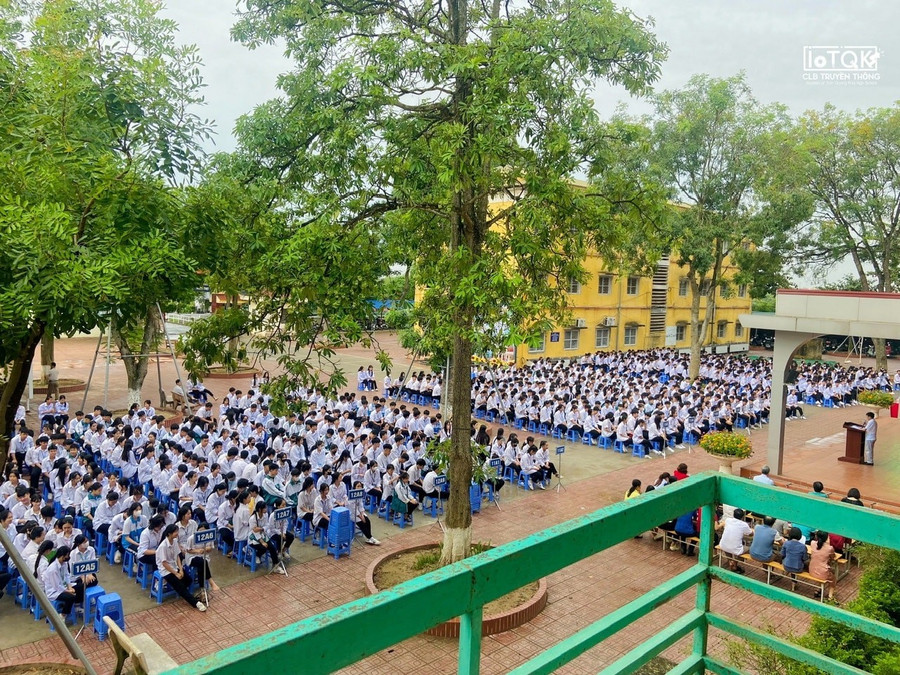Một hoạt động ngoài trời tại Trường THPT Trần Quang Khải. thpt-tran-quang-khai.jpg