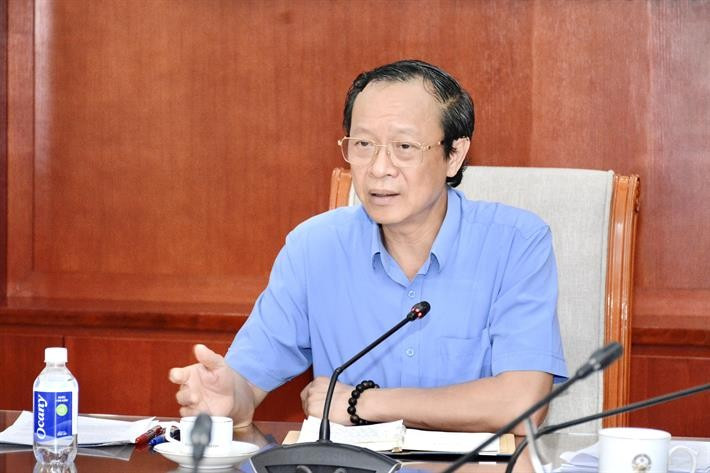 Thứ trưởng Phạm Ngọc Thưởng chỉ đạo tại buổi làm việc. dsdc4745.jpg