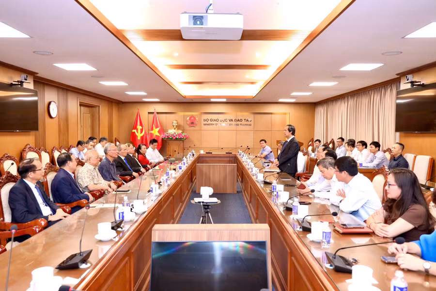 Quang cảnh buổi gặp mặt.