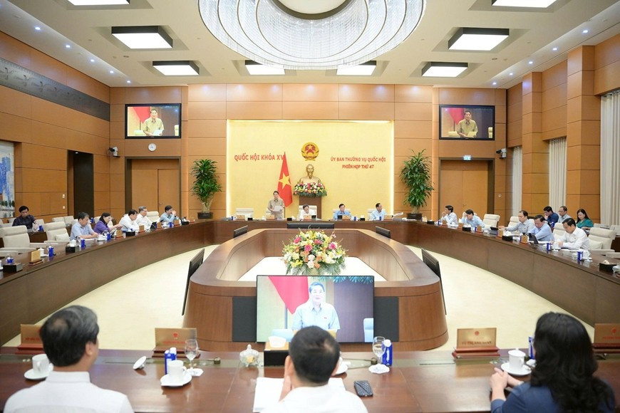Toàn cảnh phiên họp. Ảnh: Quân đội nhân dân. anh-4.jpg