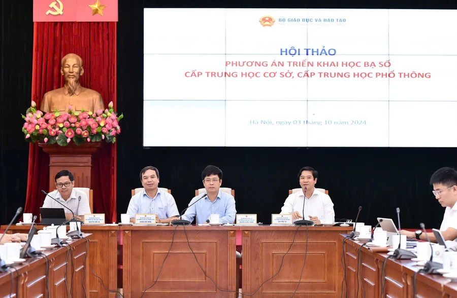 Hội thảo phương án triển khai học bạ số cấp THCS và THPT.