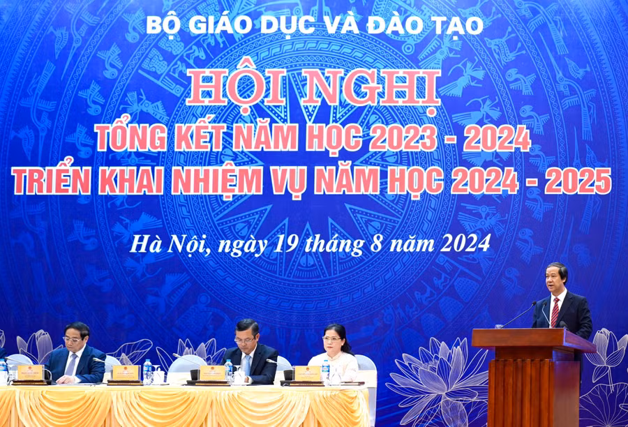 Bộ trưởng Nguyễn Kim Sơn phát biểu bế mạc Hội nghị.