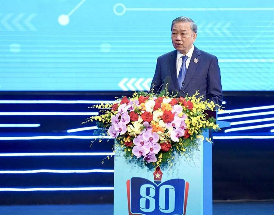Tổng Bí thư Tô Lâm phát biểu chỉ đạo tại Lễ kỷ niệm 80 năm truyền thống ngành Giáo dục và khai giảng năm học 2025-2026. image-1.jpg