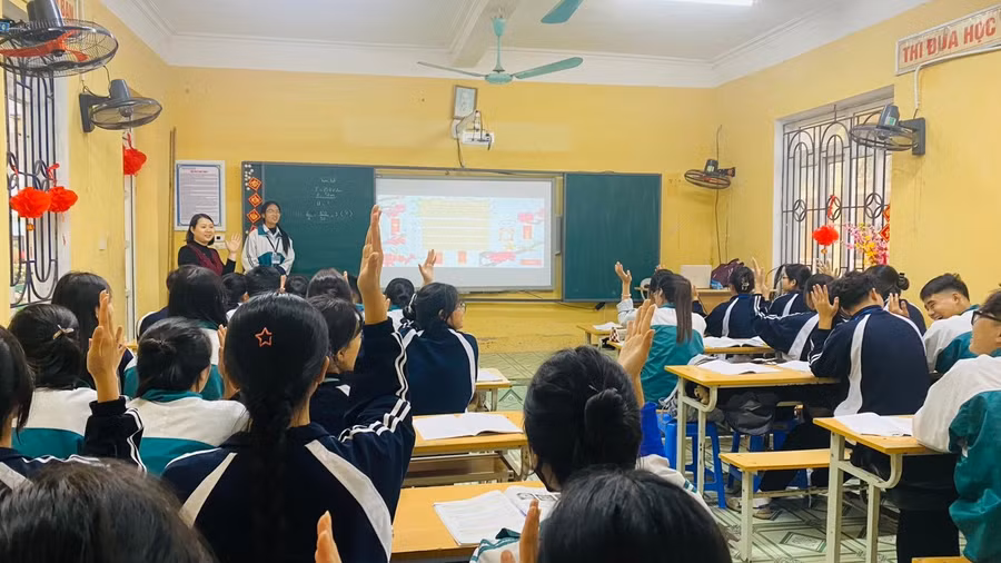 Giờ học tại Trường THPT Trần Quang Khải.