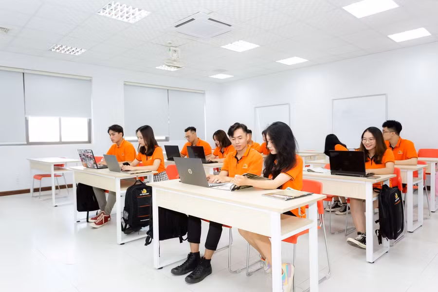 Sinh viên Trường Đại học FPT.