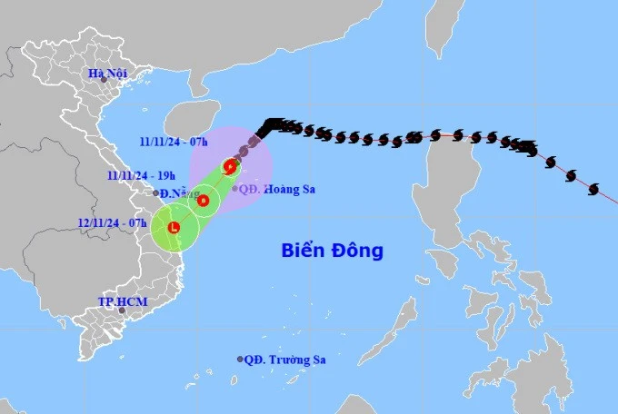 Dự báo hướng đi và khu vực ảnh hưởng của bão Yinxing, sáng 11/11. Ảnh: NCHMF