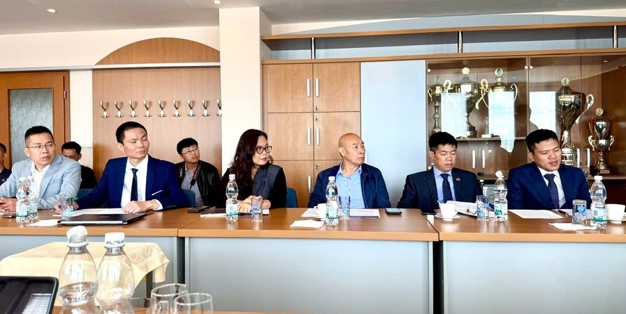 Các đại biểu tham gia tọa đàm. toa-dam.jpg