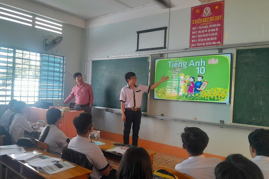 Giờ học tại Trường THPT Vĩnh Long (tỉnh Vĩnh Long).