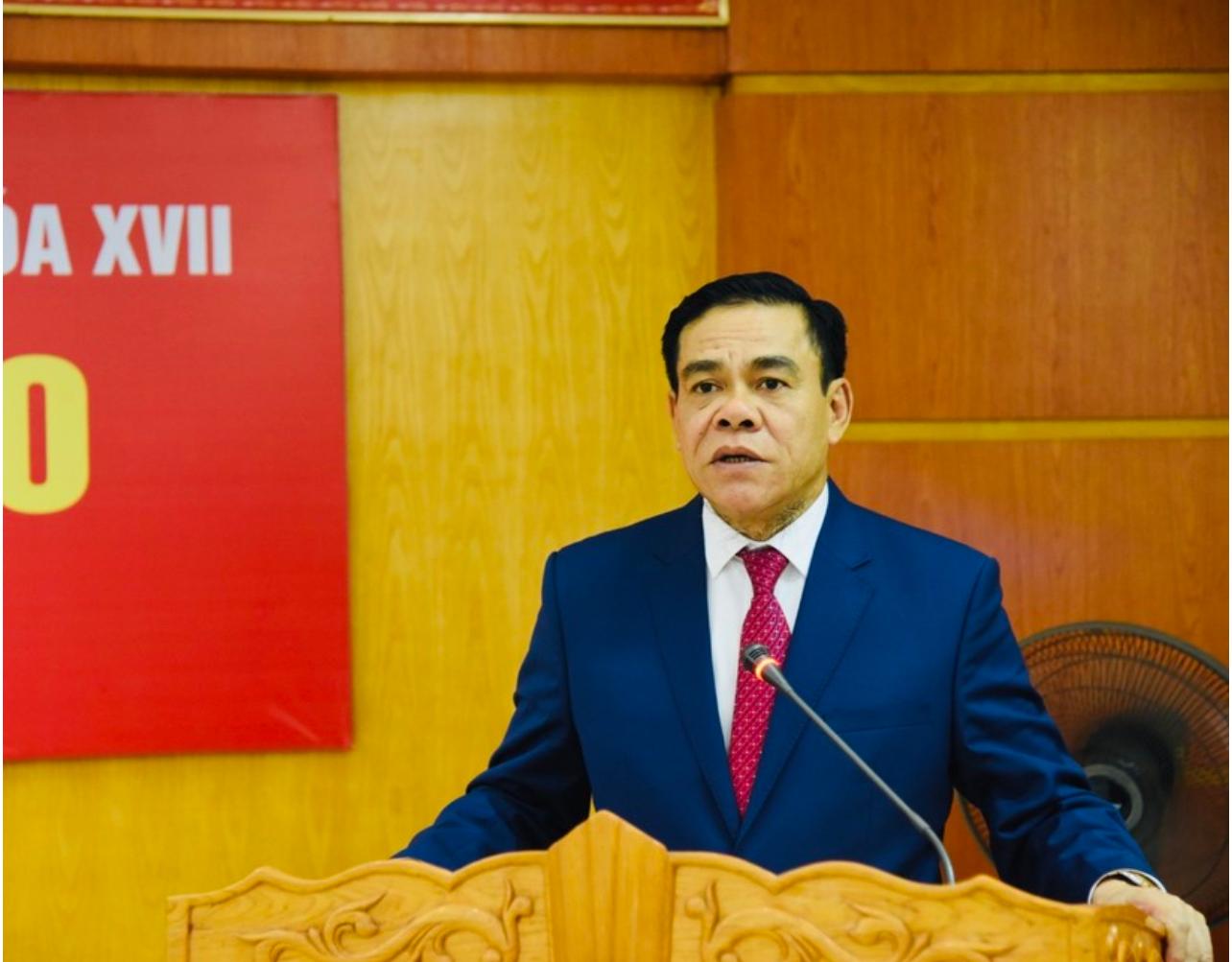 Chủ tịch UBND tỉnh Võ Trọng Hải ra lời kêu gọi ủng hộ &quot;Quỹ Hỗ trợ học sinh đạt điểm cao, hoàn cảnh đặc biệt khó khăn vào đại học&quot;.