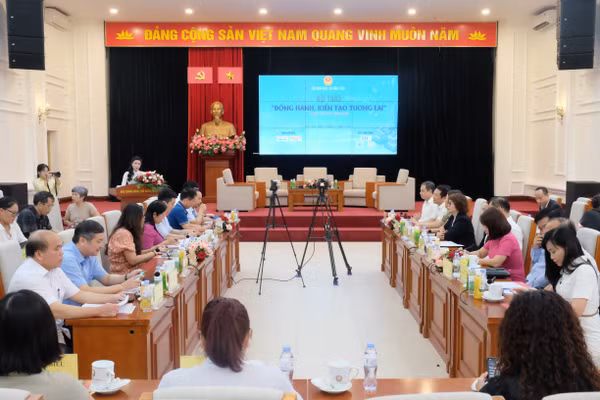 Đồng hành, kiến tạo tương lai: Vì một Việt Nam khỏe mạnh