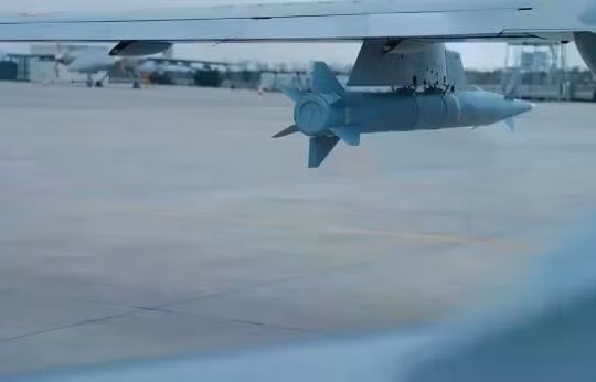 UAV CH-95 Trung Quốc lần đầu bị UAV khác bắn hạ bằng tên lửa không đối không
