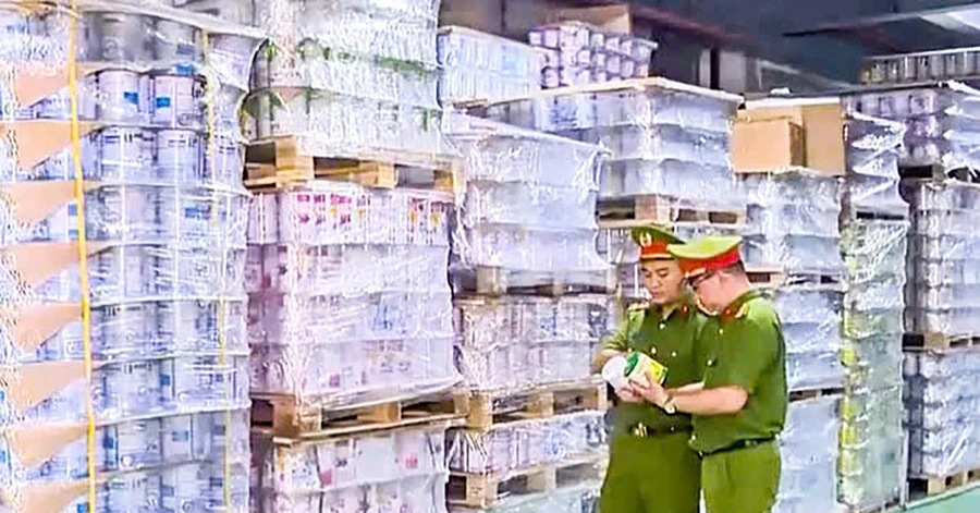 Số lượng lớn sữa giả bị cơ quan chức năng phát hiện