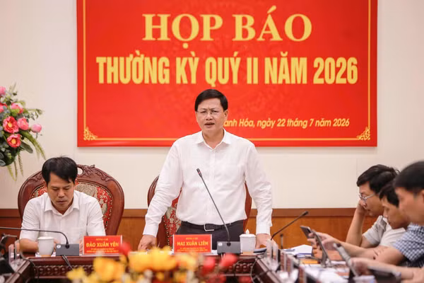 Ông Mai Xuân Liêm, Phó Chủ tịch Thường trực UBND tỉnh Thanh Hóa tại cuộc họp báo.