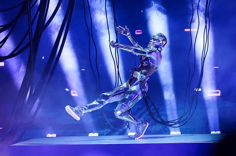 Teyana Taylor biểu diễn tại Lễ trao giải BET (Black Entertainment Television) lần thứ 25, tại Los Angeles, California, ngày 9/6. Ảnh: REUTERS/Mario Anzuon chum-anh-nhung-hinh-anh-ky-la-trong-tuan-1406-03.jpg