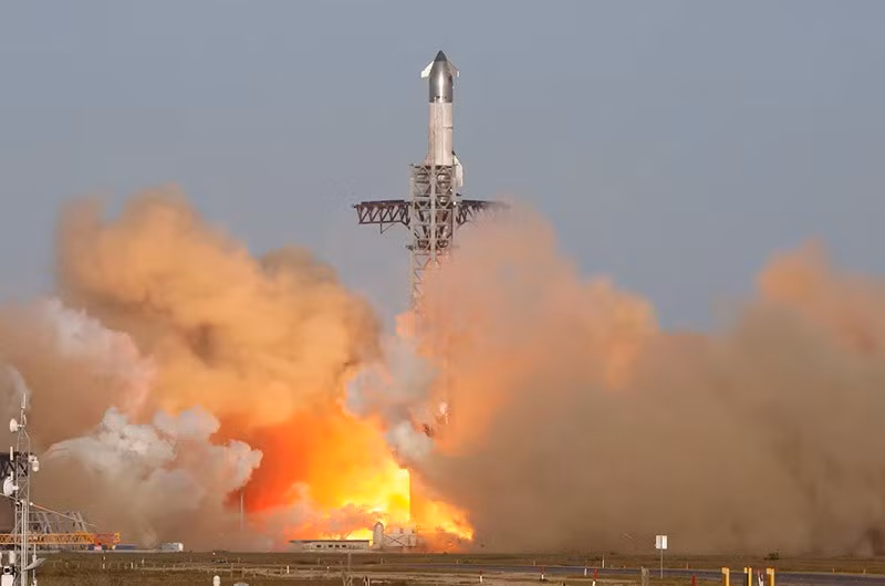 Thất bại của cuộc thử nghiệm Starship thứ 8 trên xảy ra chỉ hơn một tháng sau khi cuộc thử nghiệm thứ 7 cũng kết thúc trong một vụ nổ. spacex-starship-explodes-070305-02.jpg