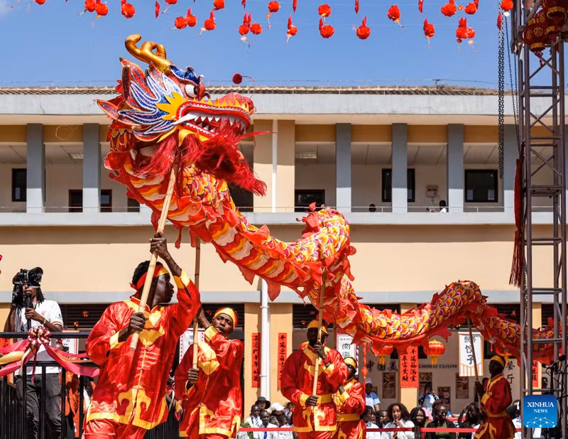 the-gioi-han-hoan-don-nam-at-ty-1.jpg