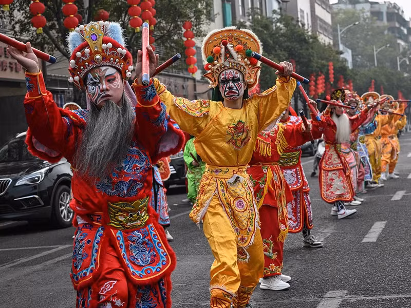 can-canh-dieu-mua-nua-kung-fu-nua-opera-8.jpg