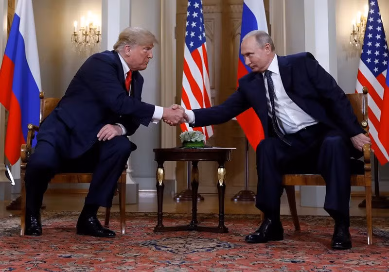 chum-anh-tong-thong-nga-putin-va-cac-doi-tt-my-010.jpg