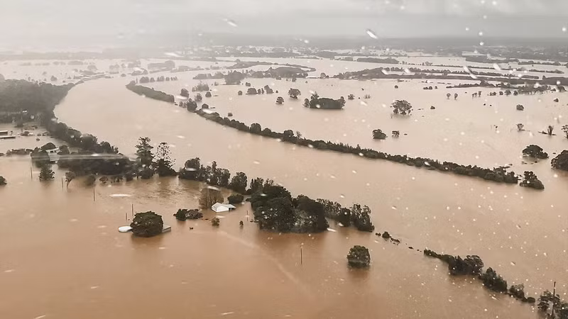 Đập Warragamba – cung cấp 80% nước cho Sydney – có thể tràn do lượng mưa lớn. ngap-lut-o-australia-1.jpg