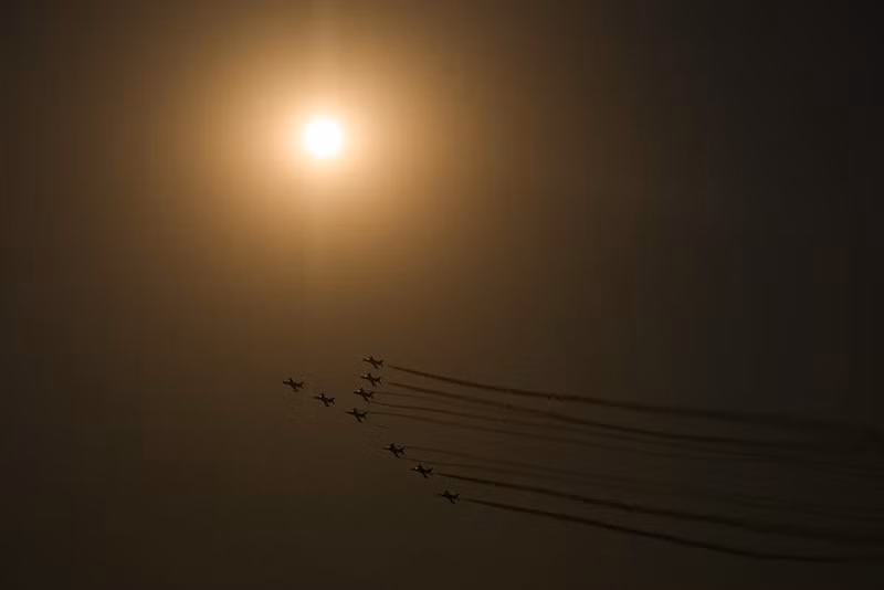 chum-anh-dubai-air-show-1105-06.jpg