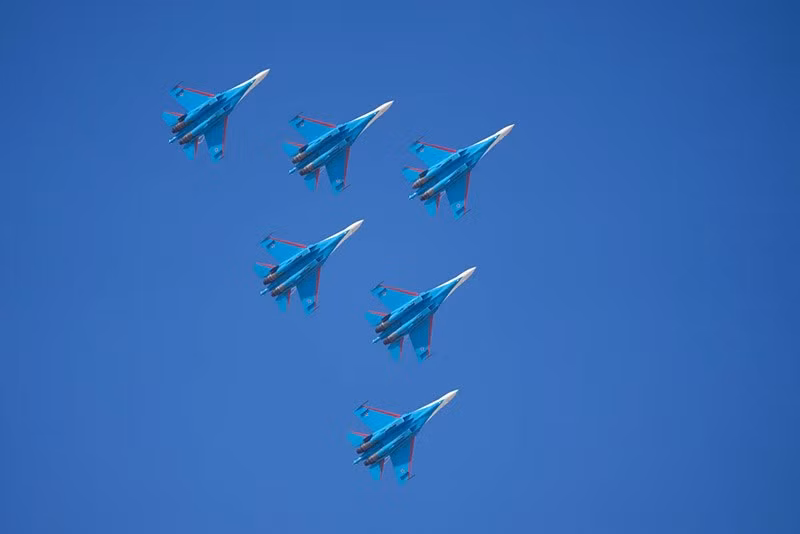 chum-anh-dubai-air-show-1105-011.jpg