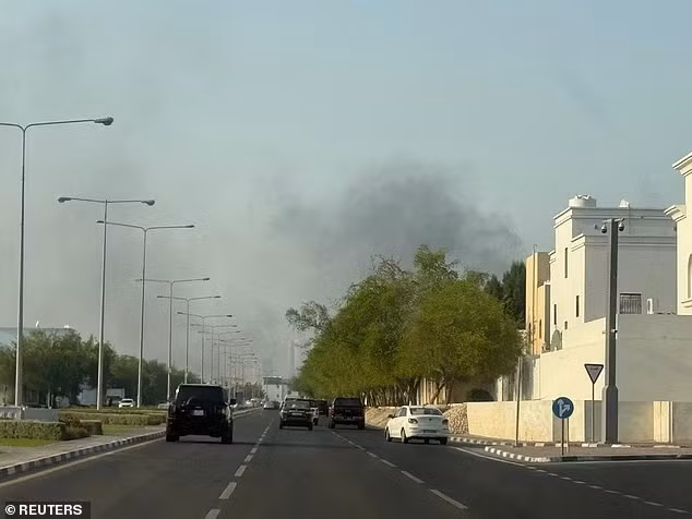 Al-Jazeera dẫn lời một quan chức Hamas khẳng định các nhà đàm phán của nhóm đã trúng đòn tại Doha. Một phóng viên AFP cho biết các vụ nổ đã làm rung chuyển một khuôn viên của Hamas. israel-danh-bom-qatar-4.jpg