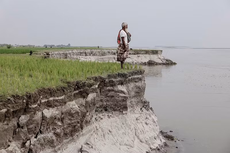 chum-anh-nong-dan-bangladesh-di-doi-vi-bien-doi-khi-hau-01.jpg