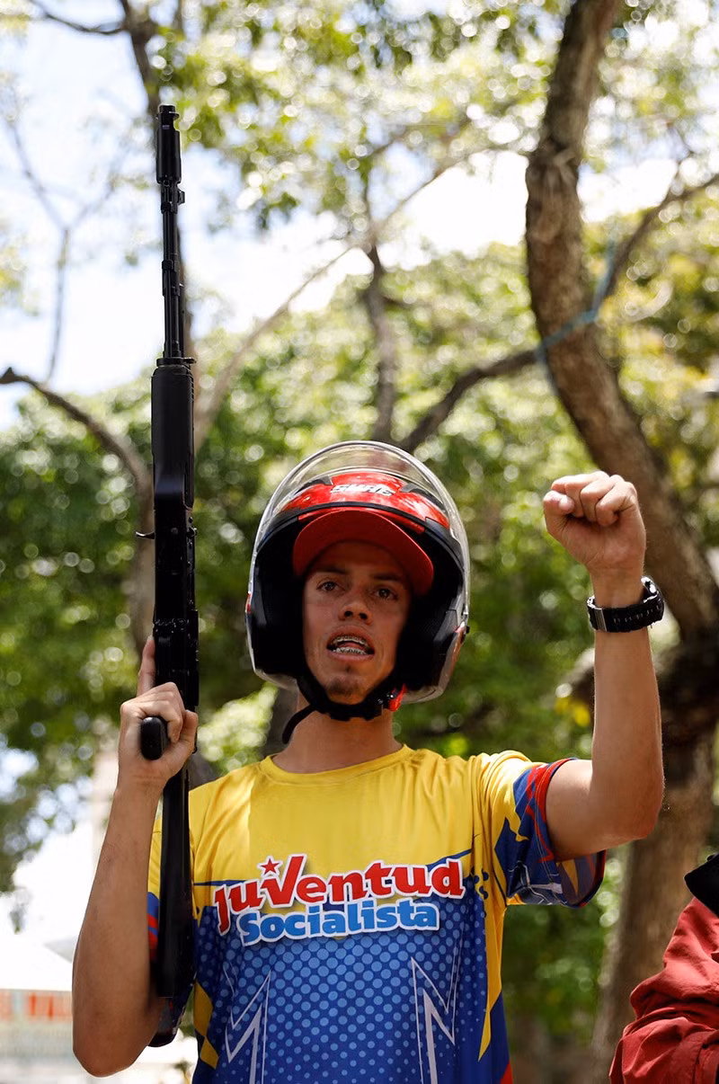 chum-anh-quan-doi-venezuela-huan-luyen-dan-thuong-07.jpg