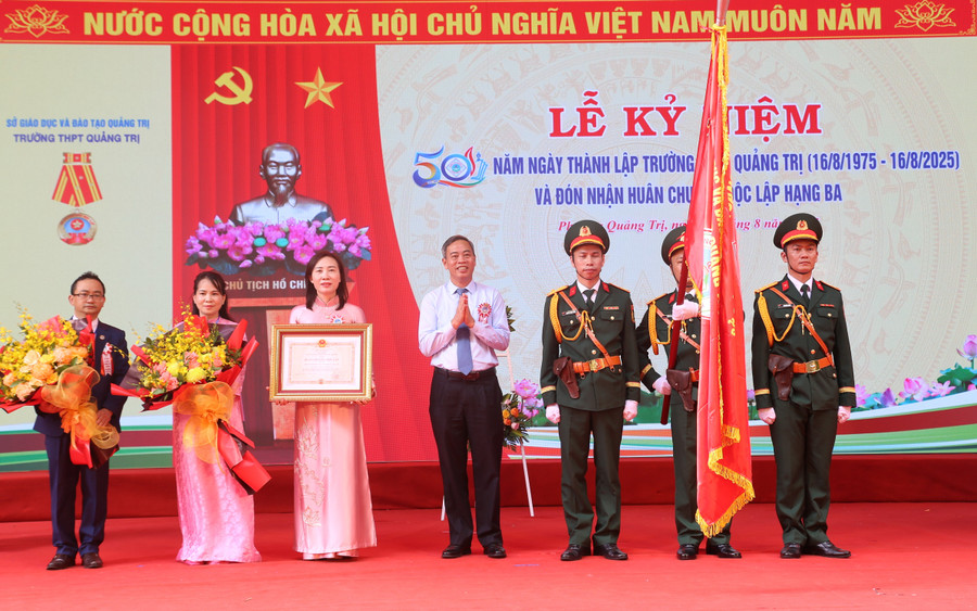 Sau nửa thế kỷ phát triển, Trường THPT Quảng Trị trở thành địa chỉ giáo dục uy tín.