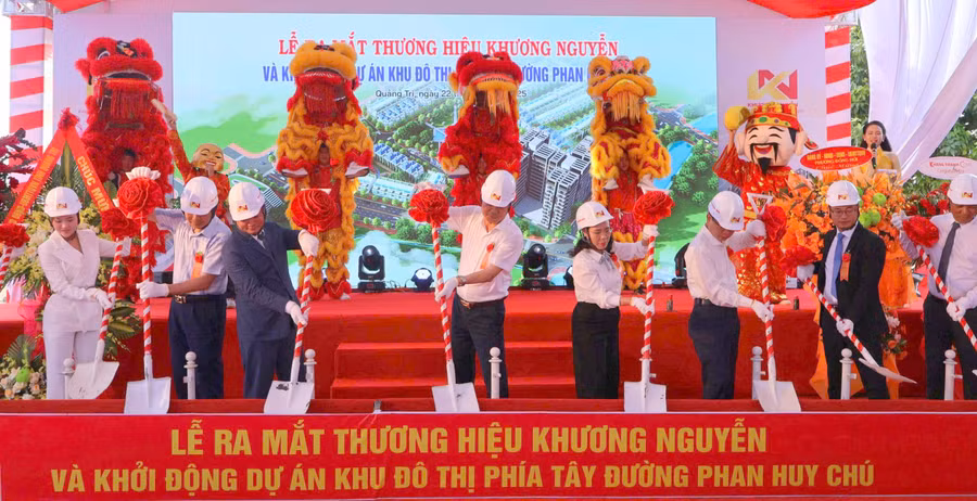 Nghi thức khởi công dự án nhà ở xã hội.