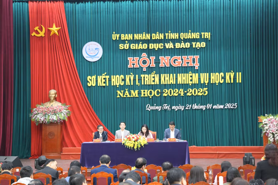 Quảng Trị tổ chức Hội nghị sơ kết học kỳ I, triển khai nhiệm vụ học kỳ II, năm học 2024-2025.