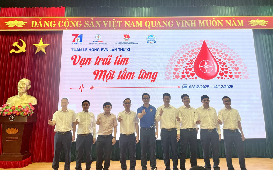 Phong trào hiến máu tình nguyện tại Công ty Thủy điện Quảng Trị luôn nhận được sự hưởng ứng tích cực của cán bộ, người lao động. thuy-dien-hien-mau.jpg