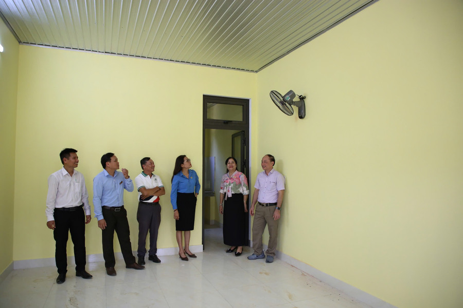 Nhà công vụ giúp giáo viên yên tâm công tác. 35d1552228ab9af5c3ba.jpg