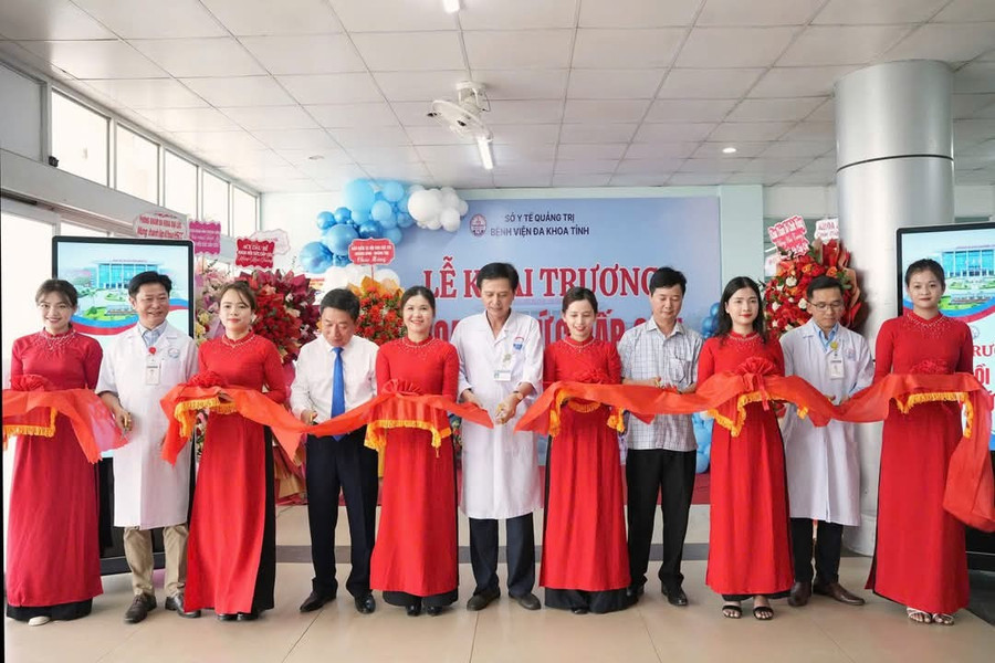 Việc đưa vào hoạt động Khoa Hồi sức cấp cứu là bước tiến quan trọng nâng cao năng lực điều trị. 1000012837.jpg