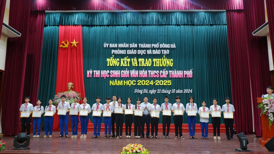 Học sinh TP Đông Hà luôn chiếm số lượng cao trong kỳ thi học sinh giỏi. 