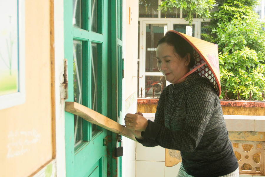 truong-hoc-chong-bao-5.jpg