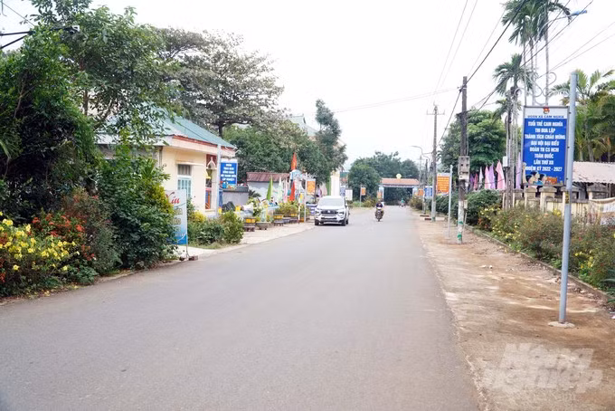 Xây dựng Nông thôn mới đem đến diện mạo khởi sắc cho nông thôn.