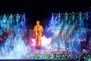 Khai mạc Lễ hội Làng Sen năm 2025.