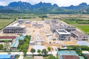 Nghệ An dồn toàn lực hoàn thiện trường học liên cấp vùng biên