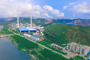 Nhà máy Công ty CP Nhiệt điện Quảng Ninh.