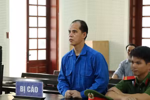 Bị cáo Vũ Văn Hảo tại phiên tòa.